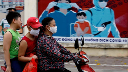 누적 확진자, 한국의 3%···베트남의 코로나 방역 성공 비결 