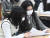 2021학년도 대학수학능력시험(수능) 성적통지표 배부일인 23일 오전 서울 동대문구 해성여자고등학교에서 학생들이 수능 성적표를 확인하고 있다. 사진기자협회