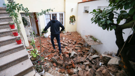 크로아티아에서 규모 6.4 지진 발생