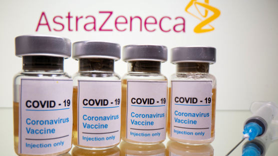 英, 아스트라제네카 백신 첫 사용 승인…美·EU는 "추가 검증 필요"