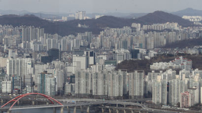 서울 아파트값 평당 평균 4000만원 돌파…1년새 20% 올랐다 