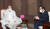 이낙연 더불어민주당 대표가 5일 오후 서울 종로구 한국불교역사문화기념관에서 대한불교조계종 총무원장 원행스님을 예방하고 있다. 뉴스1