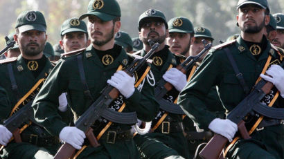대통령 뺨도 때리는 권력···韓선박 나포한 이란 혁명수비대