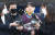 '박사방 사건'의 주범 조주빈이 지난해 3월 25일 서울 종로경찰서에서 검찰로 송치되고 있는 모습. 연합뉴스