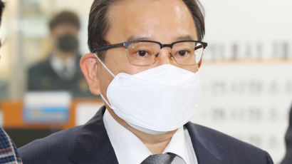 법무부 "조사단 파견검사 '김학의 긴급출금' 문제없다"