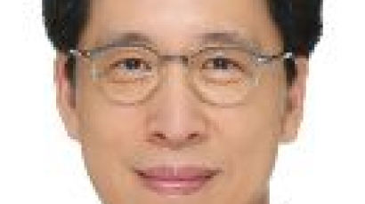 [경제 브리핑] 김은수 갤러리아 대표 사격연맹 회장에