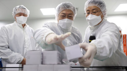 노바백스 백신 2000만명 분 추가확보…“SK바이오 안동공장서 위탁생산”