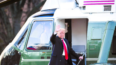 [사진] 백악관 떠나는 트럼프