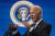 조 바이든 미국 대통령이 백악관에서 미국 제조업 부활을 위한 새 행정부의 구상에 대해 설명하고 있다. [ AP=연합뉴스]