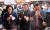 23일 남대문시장을 찾은 박영선 전 중기부 장관, 이낙연 민주당 대표, 우상호 의원(왼쪽부터). 연합뉴스