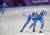 2018년 2월 19일 열린 평창동계올림픽 팀추월 경기 후반에서 앞서나가는 김보름, 박지우 선수. 뒤처진 노선영 선수. [일간스포츠]