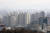 1월 31일 서울 종로구 창신동 낙산마을에서 바라본 서울 아파트 단지 모습. [뉴스1]