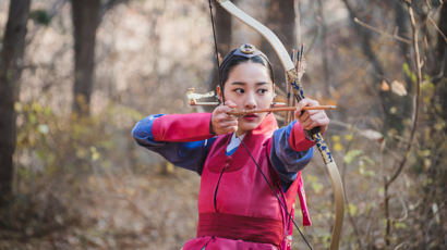 ‘철인왕후’ 걸크러시 설인아 “승마·국궁 익혀…여전사도 욕심”