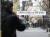 지난해 3월 서울 종로구 인사동 거리에 착한 임대료 운동에 감사함을 표하는 현수막이 걸려 있다. 뉴스1