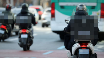 ‘불법 차선변경’ 사고로 숨진 오토바이 배달근로자…法 “재해 아냐”