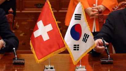 한국은행, 스위스와 11조 규모 통화스와프 2026년까지 연장