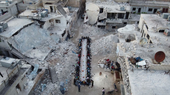 10대의 낙서 하나로 시작된 전쟁···시리아 내전 10년의 비극