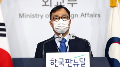 日 “면제해달라”는 中항문검체 직접 채취, 한국인은 이미 제외