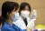 의료진 대상 신종 코로나 바이러스 감염증(코로나19) 백신 자체 접종이 실시된 가운데 5일 서울 종로구 서울대병원에서 간호사가 아스트라제네카 백신을 주사기에 주입하고 있다. 뉴스1