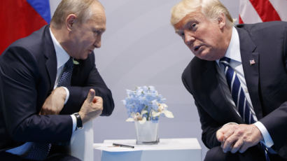 美 국가정보국 "러시아, 2020 대선서 바이든 음해 정보 유포"