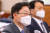 박범계 법무부 장관이 23일 서울 여의도 국회에서 열린 법제사법위원회 전체회의에 출석, 의원 질의에 답변하고 있다.연합뉴스