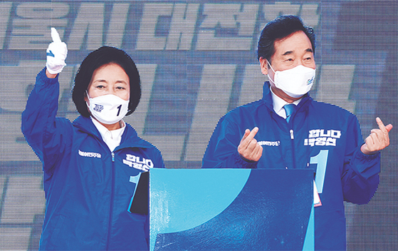 박영선 ‘정치 고향’ 구로 공략…“하루 2%P씩 올릴 자신 있다”