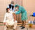 임란 칸 파키스탄 총리가 18일 시노팜 백신을 맞고 있다. [신화통신=연합뉴스]