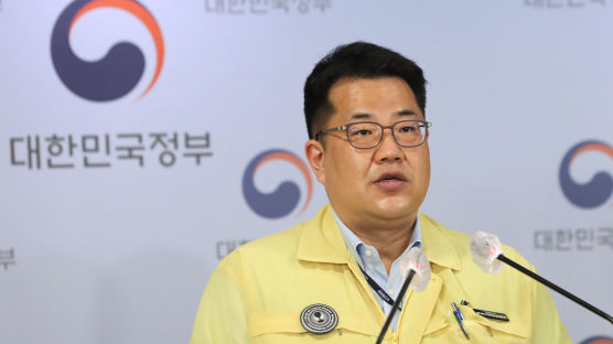 '사회적 거리두기' 격상되나…정부, 조정안 9일 발표
