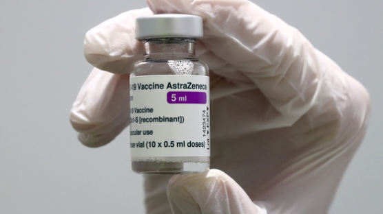 영국 30세, 이탈리아 60세…AZ 백신 제한 연령 놓고도 '혼선'