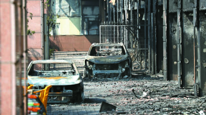 [사진] 남양주 화재 … 전소된 차량