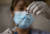 칠레 산티아고의 한 백신 접종 센터에서 의료진이 중국의 시노백 백신 접종을 준비하고 있다. [AP=연합뉴스] 