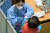 20일 대전 중구 코로나19 백신 예방접종센터에서 의료진이 어르신들에게 화이자 백신을 신중히 접종하고 있다. 프리랜서 김성태