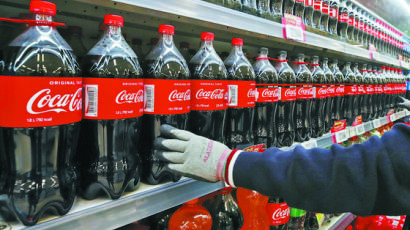 [경제 브리핑] 코카콜라 3년 만에 가격 인상