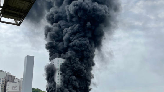 남양주 오피스텔 공사장서 큰불…시커먼 연기 치솟아