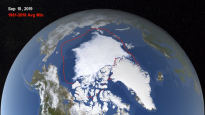 지구 괴롭히는 인간들…최근 20년 북극점 이동 2배 빨라졌다