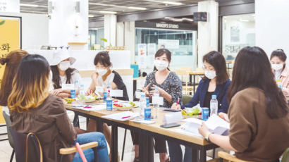 [대한민국의 중심 충청] 동네기록관, 청년 창작자들 ‘굿즈’호평 … 문화도시 조성사업 평가 전국1위 