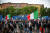 이탈리아 극우 민족주의자들이 1일 볼로냐에서 노동절 집회를 열고 있다. EPA=연합뉴스