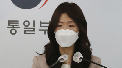 통일부 "北전단 금지법, 취지 맞게…긴장 조성 말라"