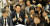 2017년 7월 24일 송영길, 손혜원 더불어민주당 의원이 '일본군 위안부' 피해자인 고(故) 김군자 할머니의 빈소가 차려진 경기 성남 분당 차병원 장례식장에서 엄지손가락을 치켜세우고 밝은 표정으로 기념사진을 찍었다. 트위터 캡처