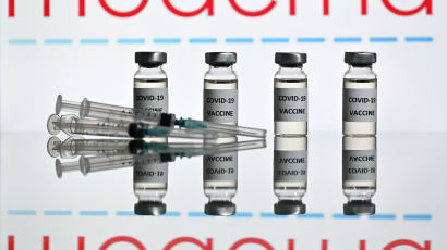 모더나 코로나19 백신, 두 번째 검증도 통과…허가 가능