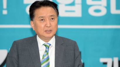 김영환 “탈원전은 ‘미친 정책’...망국의 길로 가고 있다”