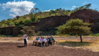 [더오래]세상서 가장 작은 학교 탄자니아 초원의 야외 수업장