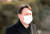 윤석열 전 검찰총장이 지난 1월 4일 국립서울현충원 참배를 위해 이동하고 있는 모습. 임현동 기자