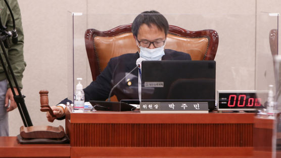 민주당,법사위 단독으로 열고 김오수 청문회 참고인 일방채택