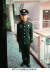 쓰촨성 무경으로 일하던 우쟈페이의 군복 입은 모습.[웨이보]