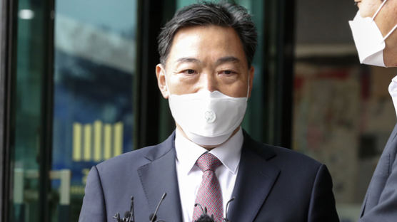 [단독]금융위, 혐의자 고발 전날…'변호사 김오수' 찾아왔다