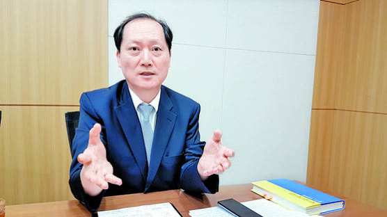 이완규 "박범계 조직개편 따르면 김오수 총장은 직권남용죄"