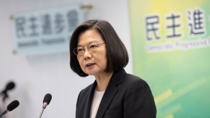 대만 총통 “중국 방해 때문에 화이자 백신 못 샀다”