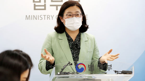 “화교만 수혜” 국적법 개정 논란에…법무부 “특정국 집중 완화될 것”