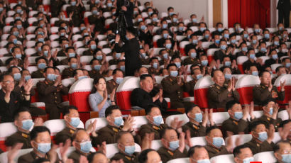 바이든이 "DPRK" 부른 뒤···北 "국호는 인민 긍지" 갑자기 왜